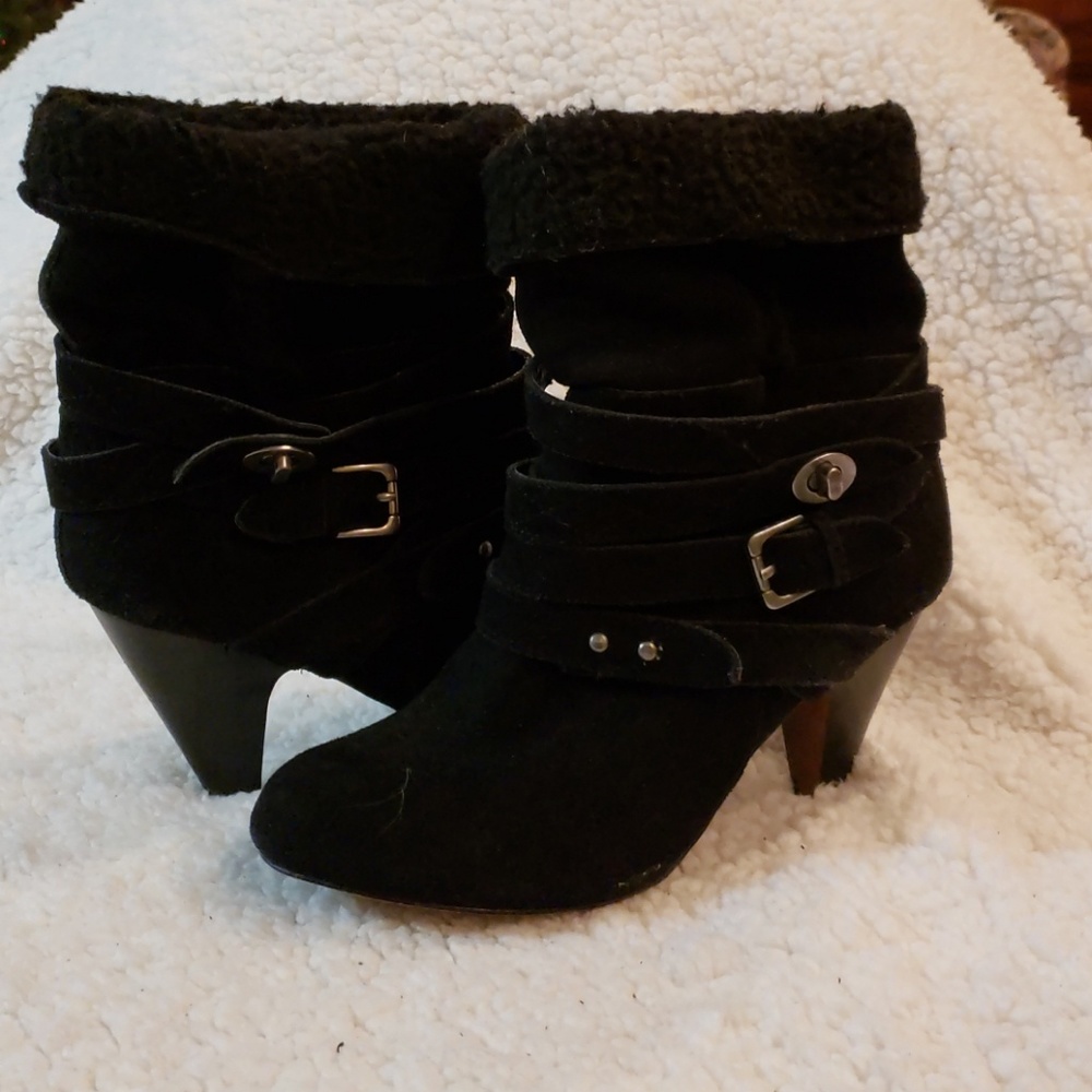 None west black  suede boots